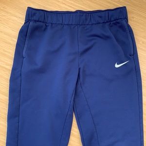 Nike Thermal Joggers - Youth XL
